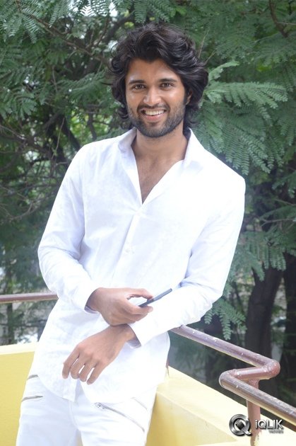 Vijay-Deverakonda-Interview-About-Pelli-Choopulu-Movie